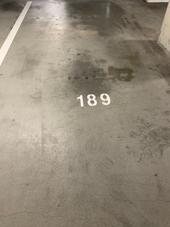 garageplaats 189.JPG